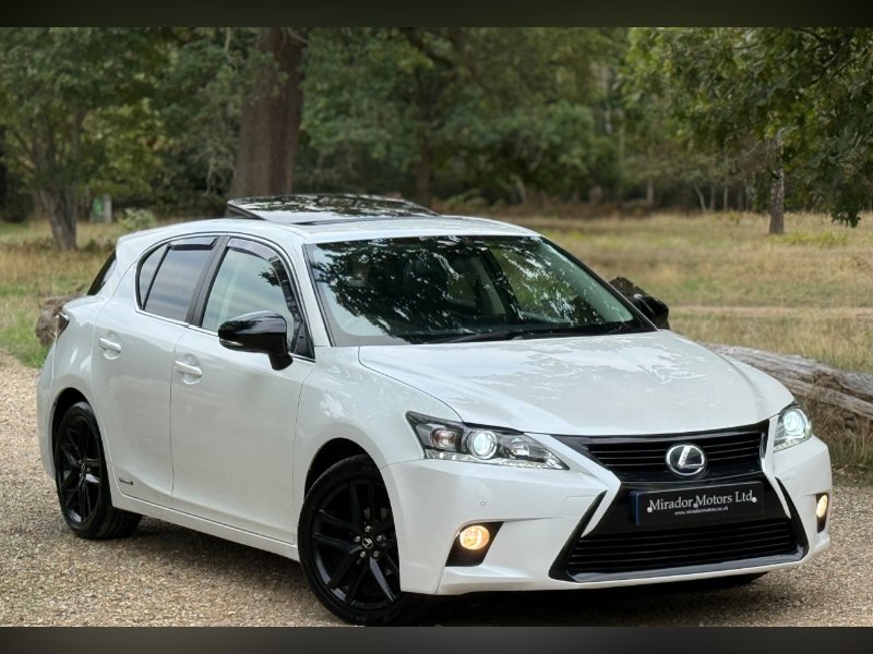 Lexus CT 1.8 200h Sport Hatchback 5dr Petrol Hybrid CVT Euro 6 s/s 136 ps for sale in Slough